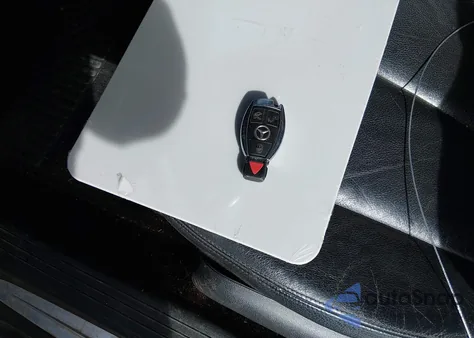 2006 Mercedes-Benz Clk 350 из США, поврежденный, VIN WDBTJ56H66F183025